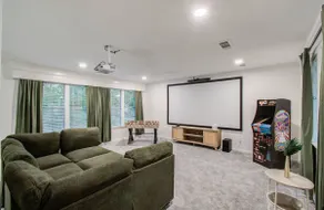 5-BD/3.5-BA Grand Getaway + Backyard Pool Paradise - Image 5