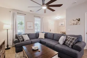Lowcountry Lodge! In the heart of historic Old Town Bluffton SC - Image 4