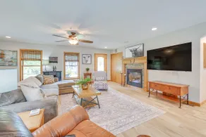 Peaceful Family Home Near Cayuga Lake State Park - Image 3