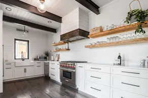 Luxury 4-Bedroom Container Home, Hot-Tub & Firepit - Image 3