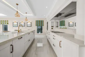 72 The Westpoint Way - Donegal Town - Image 3