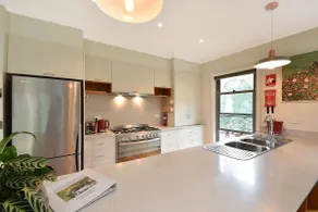 Georgette House in Leura - Image 2