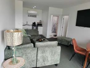Amber Suite at Diamond on Seneca: Two Bedrooms w/ - Image 5