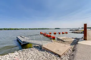 Steps to Buckeye Lake: Family-friendly Home - Image 3