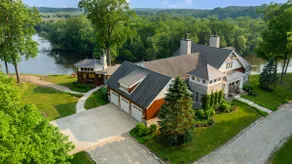 Keenan Hollow Farm | 5B/4.5BA on River • Sleeps 21 - Image 5