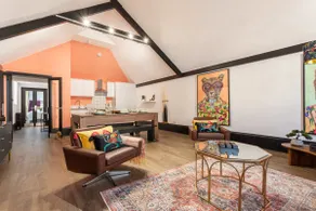 Steps from Beach |Pool Table|Darts |Pets Welcome - Image 3