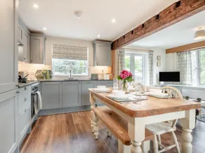 2 Bed in Fordingbridge oc-96127 - Image 4