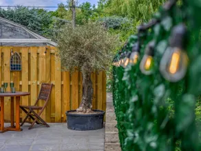 2 Bed in Fordingbridge oc-96127 - Image 2