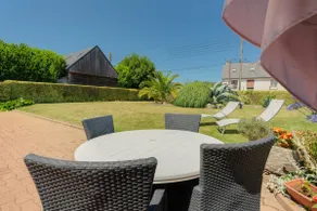Charming Ground Floor Apartment - Image 2
