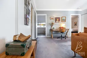 Journeyman's Cottage - Image 4