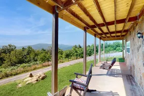 Hot Tub & Stunning Views! Hayesville Retreat - Image 3