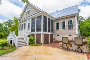 Tie One On! at 4 Bdr Waterfront Lake Marion - Image 3