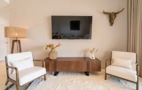 Stylish 3-Bedroom in the Exclusive Paraiso Pueblo - Image 3