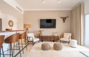 Stylish 3-Bedroom in the Exclusive Paraiso Pueblo - Image 4