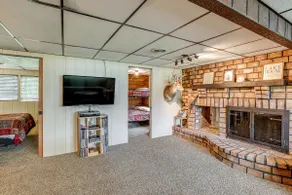 Lakefront Home w/ Deck: Central Michigan Escape! - Image 5