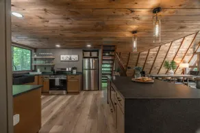 Highland Hideaway by Innsbrook Vacations! - Image 3