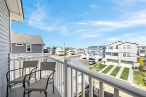 Top-Floor 3BR Ocean City | Porch + Parking Spot - Image 3