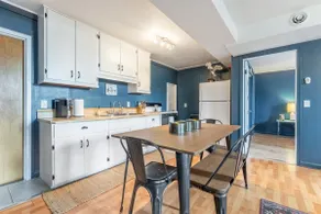 The Mason Apartment-Cozy Getaway - Image 2