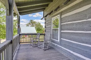 2 Mi to Mabry Mill: Mtn-view Cabin w/ Porch! - Image 2