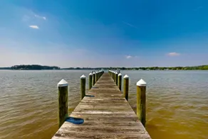 Marina Dr 11347 - Image 2