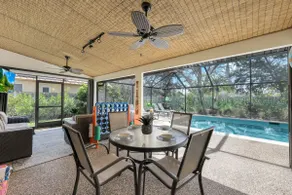Sunny Naples Escape-Pool/ Hot Tub-9 min to beach - Image 5