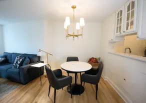Eastport Apartment - Image 2