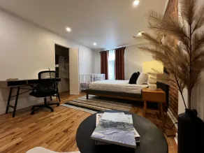 2BR Near Metro and Downtown + Plateau + Village - Image 2
