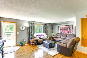 Country Living Near Main St: Quiet Minnesota Home - Image 4