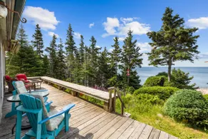 Megvy - Oceanfront Property mins from Basin Head - Image 5