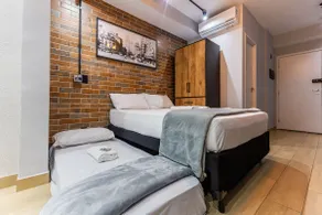 Modern Retreat in the Heart of São Paulo – 20m from the Metro - Image 4