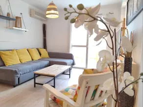 Sunny apartment next to the Beach ZE1 - Image 2