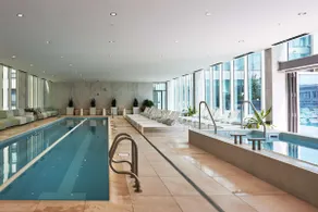 43rd-Floor Luxury Escape + Lake Views - Image 4