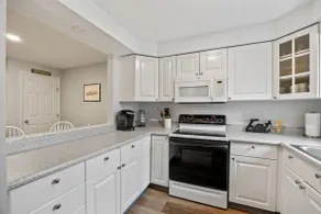 Dog Friendly* Fully AC'd*Offsite Pool & Hot Tub - Image 5