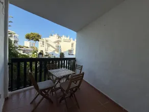 Apartment by the sea with pool and wifi - Image 3
