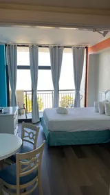 Modern*Oceanfront2BR*Pools*Downtown*HoneymoonSuite - Image 5