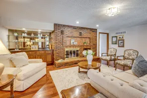 Pool, Lake & Patio: Sweeping De Soto Estate - Image 4