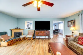 Getaway on 1/2 Acre w/ Deck in Georgetown - Image 3