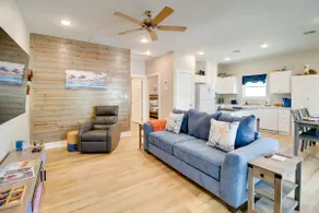 4 Mi to Rockport Beach Park: Home w/ Resort Perks - Image 5