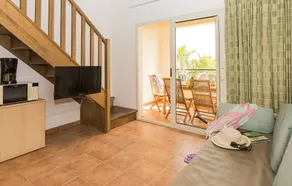Air-conditioned T2 200 m from the beach! Pool + balcony - Image 2