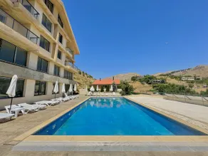 Aria Faqra 3BR w Balcony - Image 3