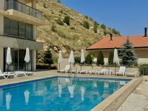 Aria Faqra 3BR w Balcony - Image 4