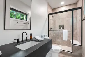 Nature's Loft | Hocking Hills, New Modern Cabin - Image 5