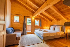 Chalet Achillée 5 Bedrooms - Image 4