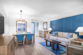Lake Tahoe Suite | Heated Pool. Live Music.Wet Bar - Image 3