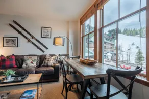 Zephyr Mountain Lodge - Image 2