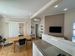 The Beach Quarters - Image 4