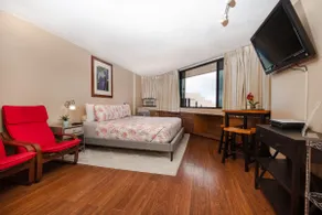 40th floor Penthouse In Downtown Honolulu Chinatown with huge Private Rooftop - Image 5
