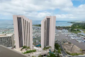 40th floor Penthouse In Downtown Honolulu Chinatown with huge Private Rooftop - Image 2