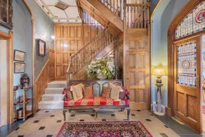 Kendal - Gothic Hall - Luxury Rooms or Apartment - Image 3