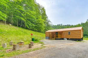 Covered Deck & Hot Tub: Cozy Retreat in Campton! - Image 2